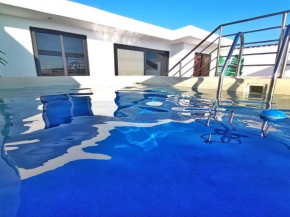 ToP VIP! Pent-house with your PRIVATE pool & chairs 2 bedrooms